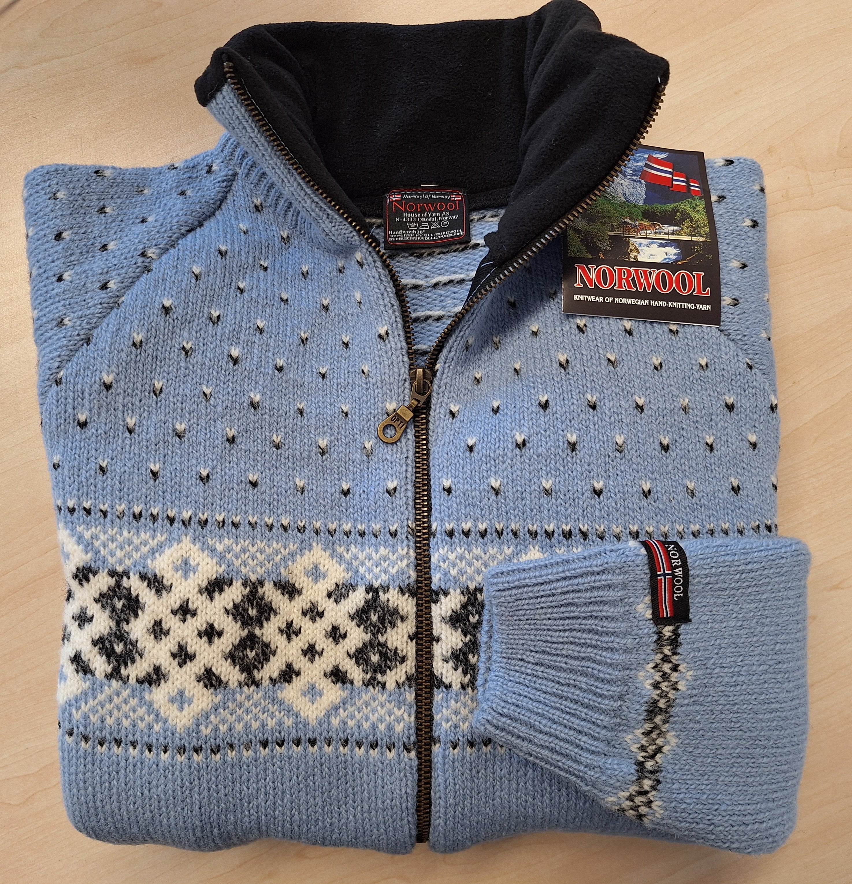 4011FC-214R Light Blue Cardigan