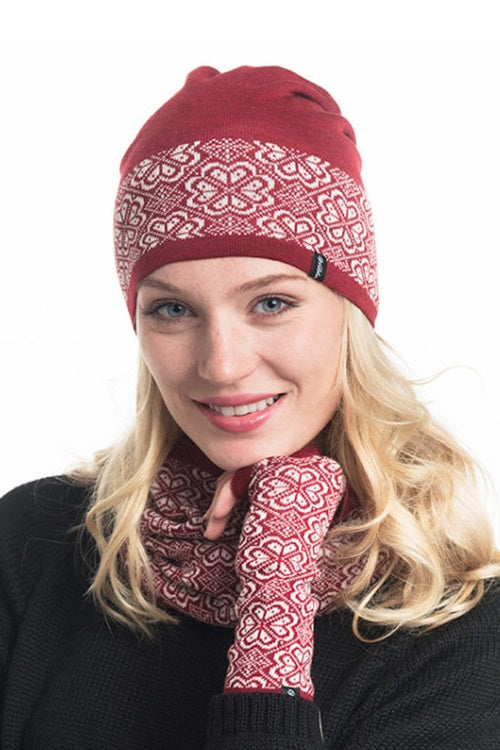 ANS 1232 Briksdal Fine Merino Beanie Rood - A Northern Story