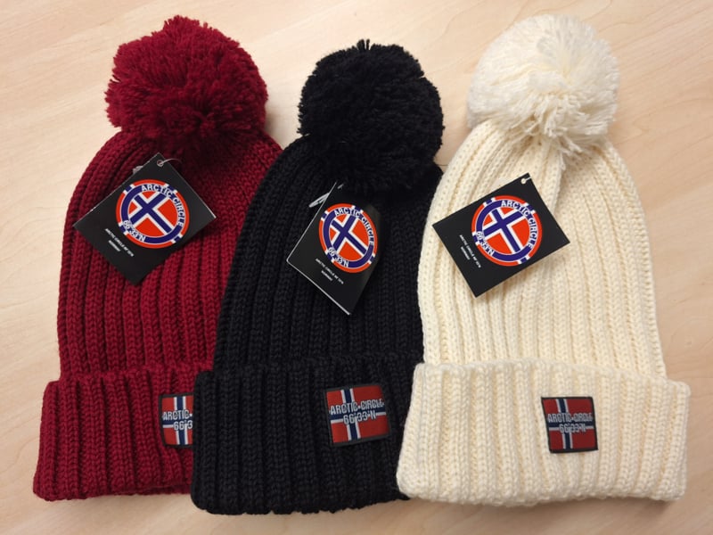 95C60-201 - Arctic Circle Muts - Zwart